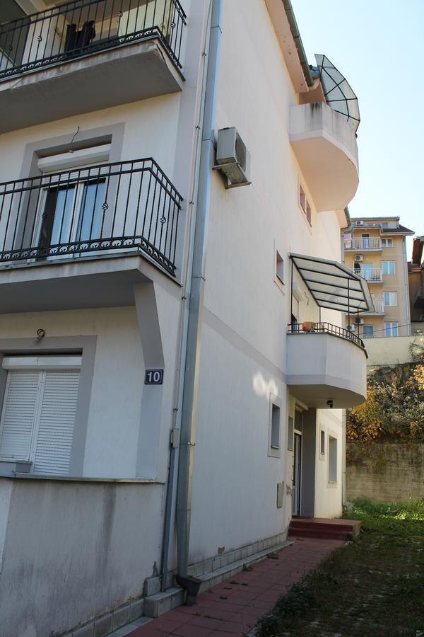 Calm Apartment เบลเกรด ภายนอก รูปภาพ